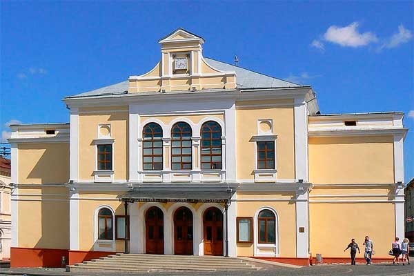 chernivtsi-oblasna-filarmoniia